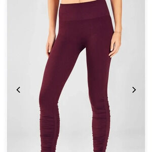 Raspberry color HighWaisted SeamlessRuched Legging